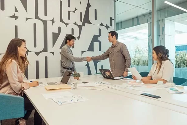 An Easy Guide To Starting Your Own Business 1