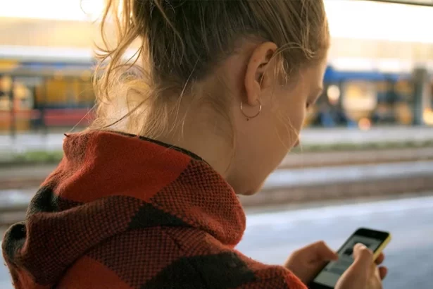 5 Age Verification Methods to Protect Minors Online