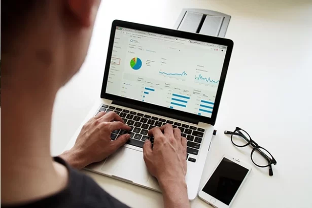 6 Reasons Financial Translation is Imperative for Your Business