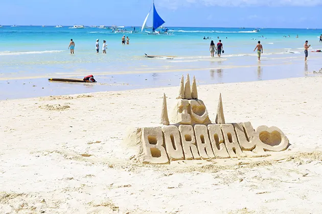 How to Enjoy Boracay’s Beach Hopping Experience Like a Local