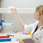 What’s the Difference Between Instant and Lab Drug Testing Kits A Clear Comparison artical images