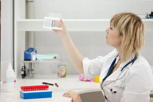 What’s the Difference Between Instant and Lab Drug Testing Kits A Clear Comparison artical images