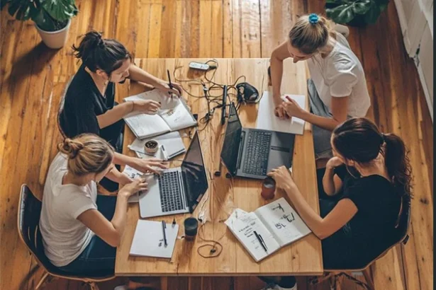 How to Use Custom Photo Products for Brand Storytelling and Corporate Gifting