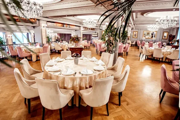 Business Phrases That Boost Engagement at Events