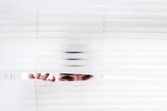 How Skip Tracing Helps Lawyers Locate Hard to Find Individuals