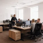 How an HRIS Improves Internal Communication and Transparency