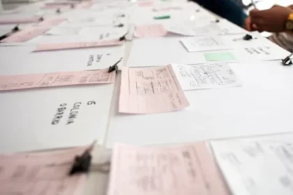 Proper Ways to Use Checks 6 Key Points You Should Understand