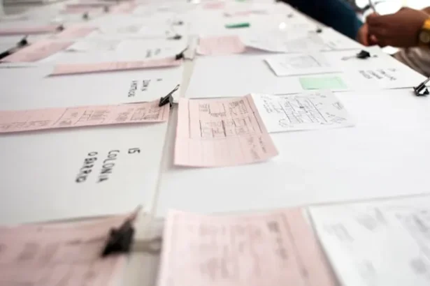 Proper Ways to Use Checks 6 Key Points You Should Understand