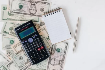 Understanding Fixed Rate vs. Variable Rate Deposits