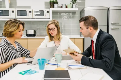 Expanding Payroll Teams Across Canada Key Hiring Considerations