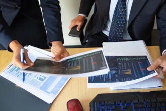 How To Pick The Right Trading Broker Tips For Beginners