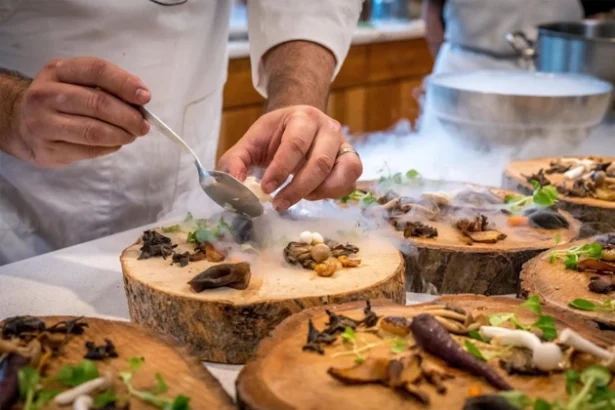 How Restaurants Can Streamline Operations Using Modern Kitchen Infrastructure