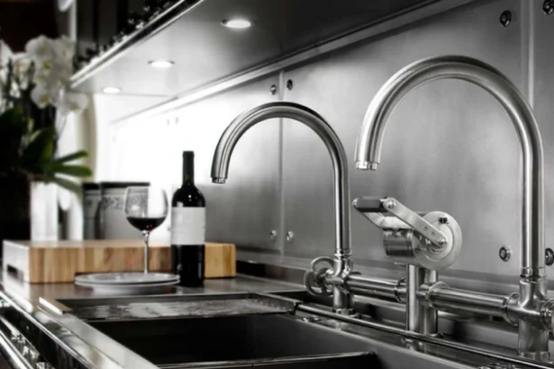 Kraus USA Sinks & Faucets for the Kitchen and Bathroom