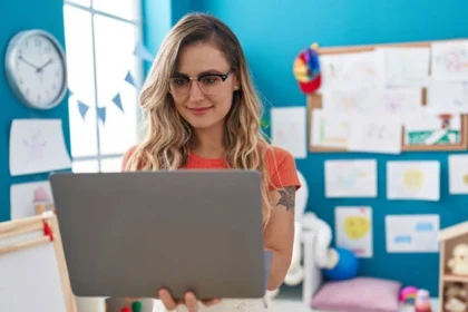 How an AI Essay Grader is Revolutionizing Educational Leadership