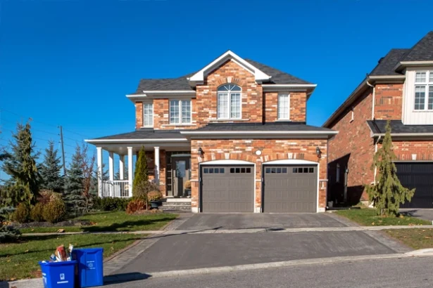Maximizing Efficiency with the Right Garage Door Repair Part