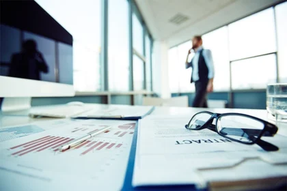 What Behavioral Or Operational Warning Signs May Signal The Need For A Corporate Investigation