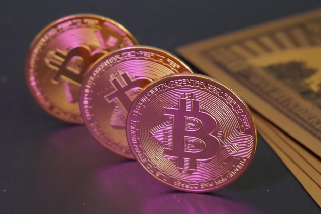 Should Your Business Accept Cryptocurrency 2