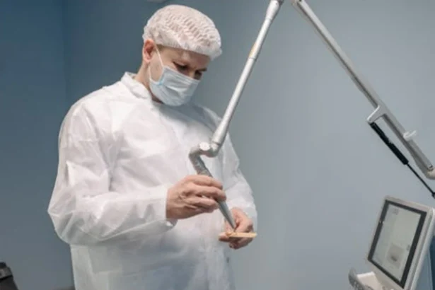 What to Expect From Laser Spine Surgery in New Jersey