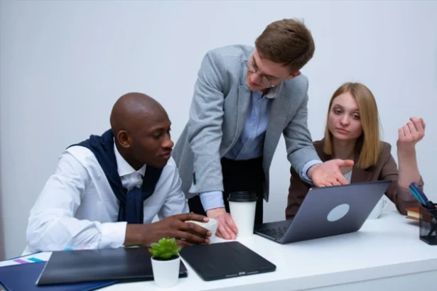 How a Content Marketing Agency Builds Brand Authority