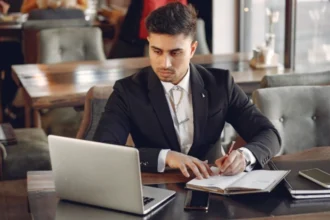 Online Law Degree Options for Working Professionals