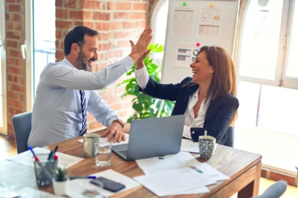 Strategic Decision Making in Business Between Risk and Opportunity