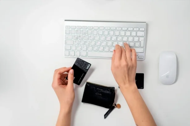 How to start operating in the UAE before your Emirates ID is issued