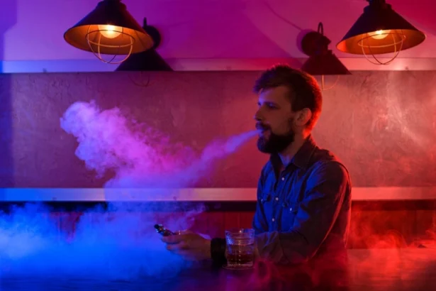 How Vape Startups Are Disrupting the Nicotine Industry