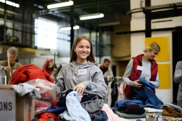 Micah Raskin Keeping the Homeless Fed and Warm in NY Amid the Recent Cold Weather