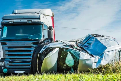 When Do Victims Need a Truck Accident Lawyer