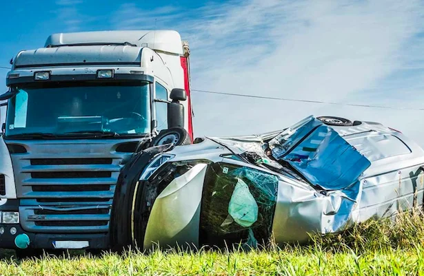 When Do Victims Need a Truck Accident Lawyer