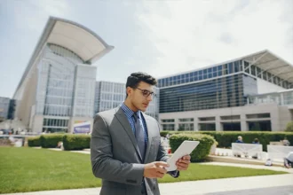 How Australian Business