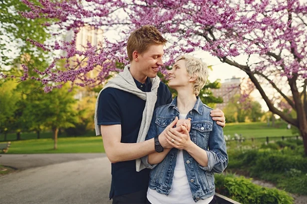 Spring Dating Season Has Arrived — Here's How To Prepare